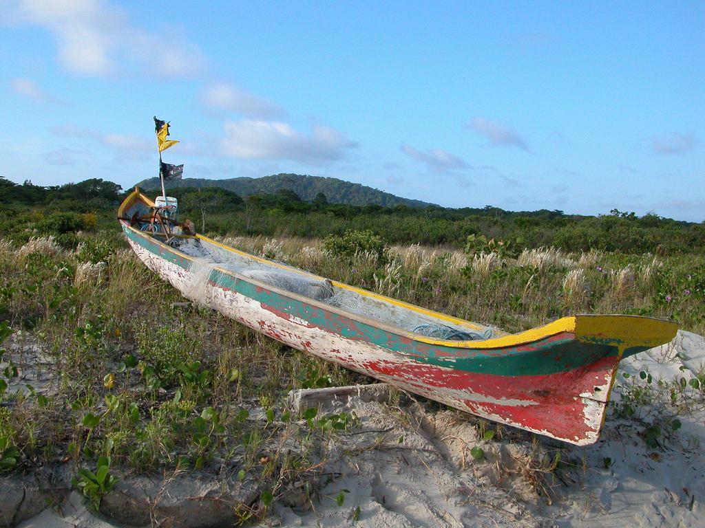 Pousada Ilha do Mel Café Exterior foto